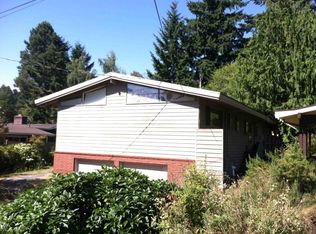 10215 20th Ave NE, Seattle, WA 98125