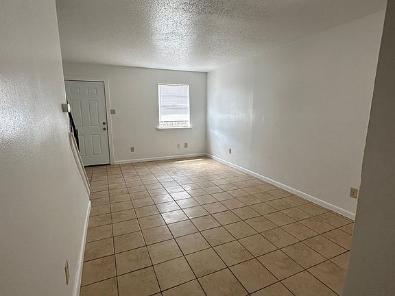 3rd image of 1019 Talbot Ave #D