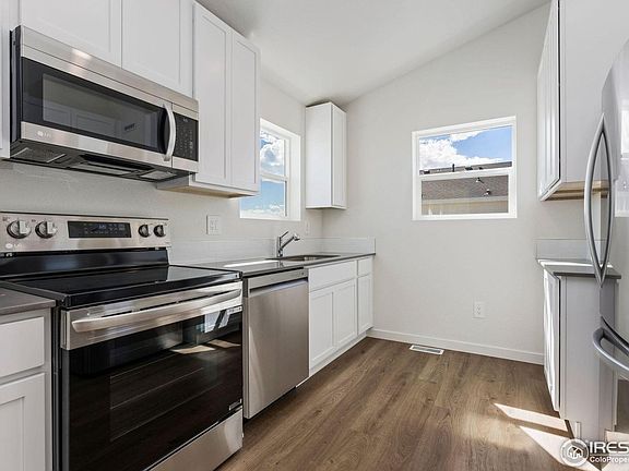 4th image of 3752 Katina Way