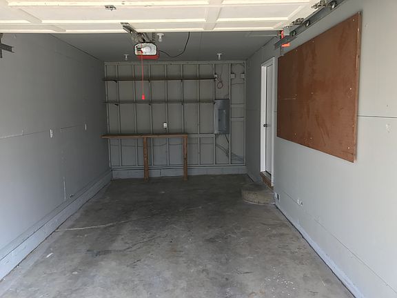 2nd image of 1036 Walnut St