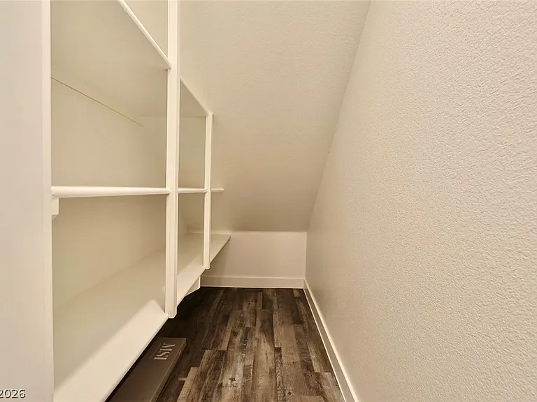 9859 Hidden Pass Ave — Photo 11