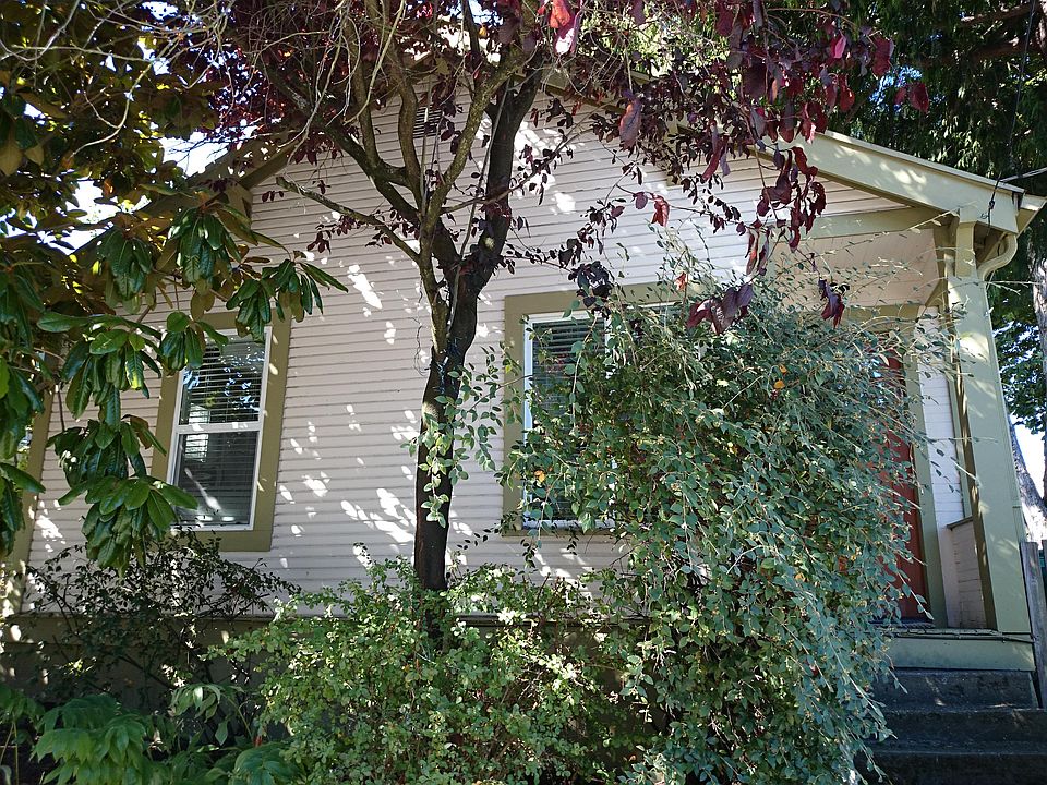 1st image of 5619 Brooklyn Ave NE