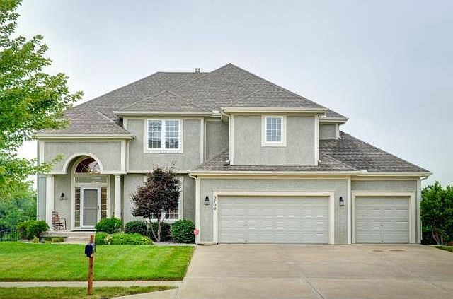 1st image of 3700 NE 95th Ter
