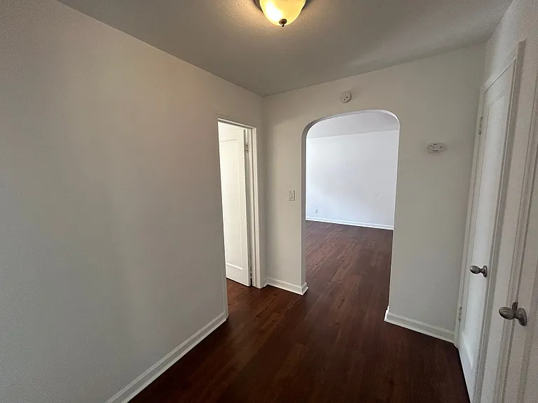 801 South Adams Street — Photo 10