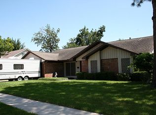 821 Ivy Ave, Deer Park, TX 77536