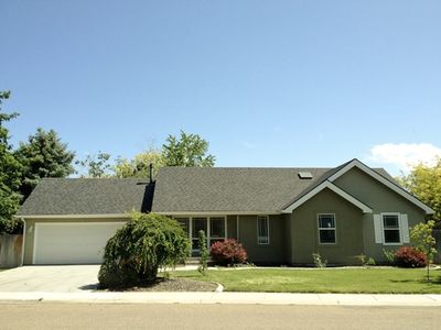 373 E Ranch Dr, Eagle, ID, 83616