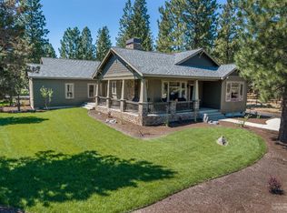 891 S Starry Skies Ct, Sisters, OR 97759