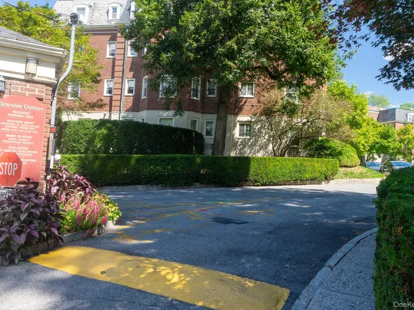 7 chateaux Circle #7E, Scarsdale, NY 10583