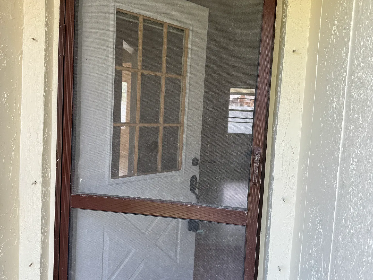 3 bed, 1244 sqft, $2,200 — Photo 3
