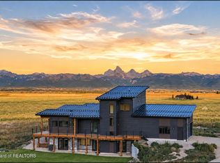 8460 Fawn Ridge Ln, Tetonia, ID 83452
