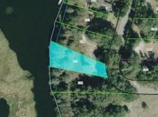 7989 W Riverbend Rd, Crystal River, FL 34428