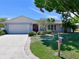 6714 2nd Avenue Cir W, Bradenton, FL 34209