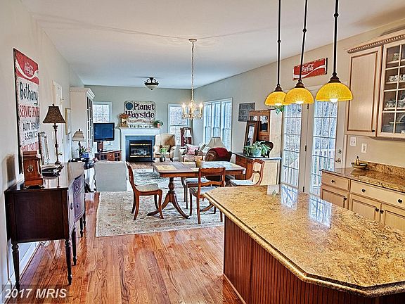 Kitchen & breakfast room