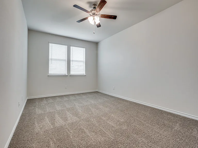 6978 Draper Ln — Photo 12