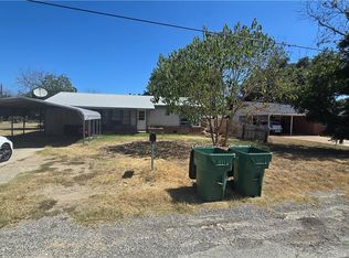 1003 E Boynton St, Hamilton, TX 76531