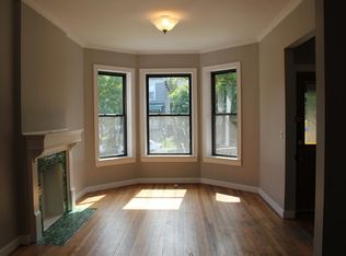 3542 W Wrightwood Ave, Chicago, IL 60647