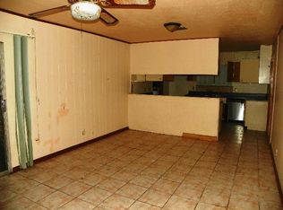 1877 Memory Ln, Jacksonville, FL 32210