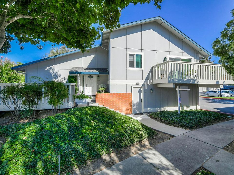 1st image of 1365 Cherrywood Sq