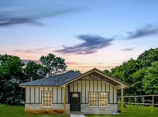 1300 Commerce St, Hearne, TX 77859