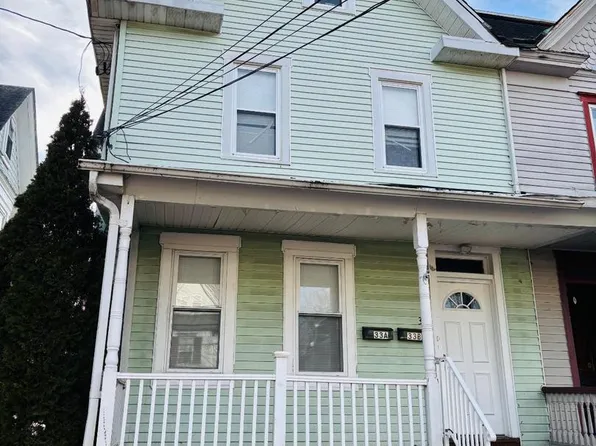 33 High St, Woodbury, NJ 08096