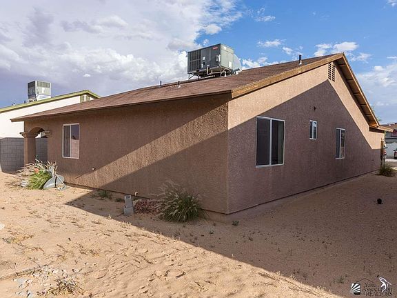 5th image of 3858 E San Pedro St