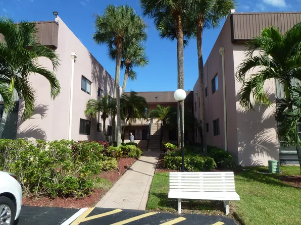 15109 Ashland Dr APT 323, Delray Beach, FL 33484
