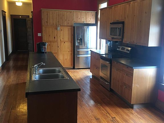 Open Kitchen - Modern appliances