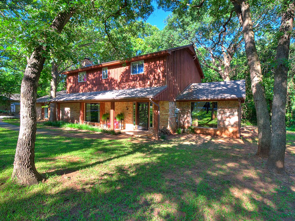 1st image of 3711 Oak Hollow Dr