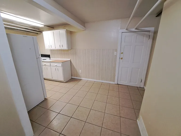 1306 Anthony St #1A — Photo 8