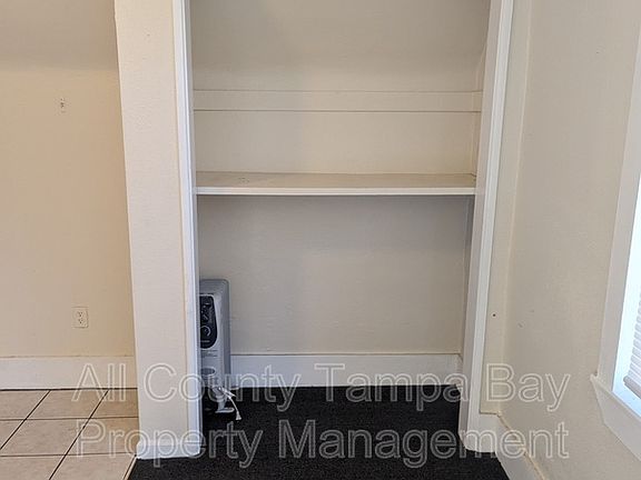 5th image of 906 Jones St APT C