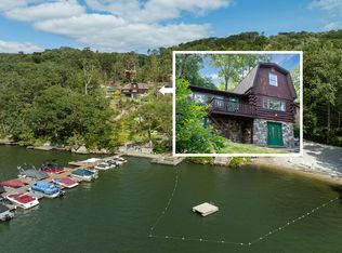 46 Woods Rd, Greenwood Lake, NY 10925