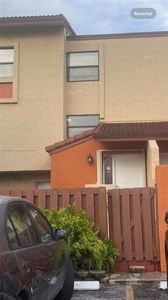 9907 NW 9th Street Cir APT 8-20, Miami, FL, 33172