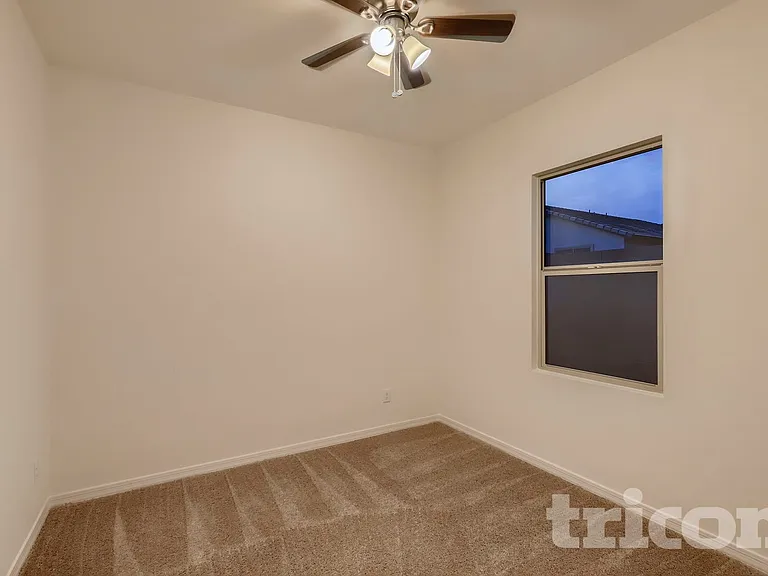 5882 N 195th Dr — Photo 10