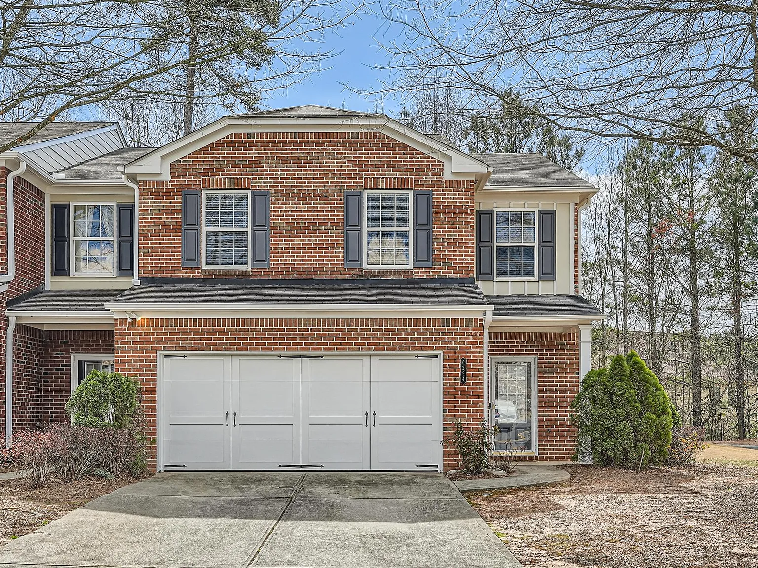 3 bed, 2.5 bath, 1920 sqft, $4,500 — Photo 1