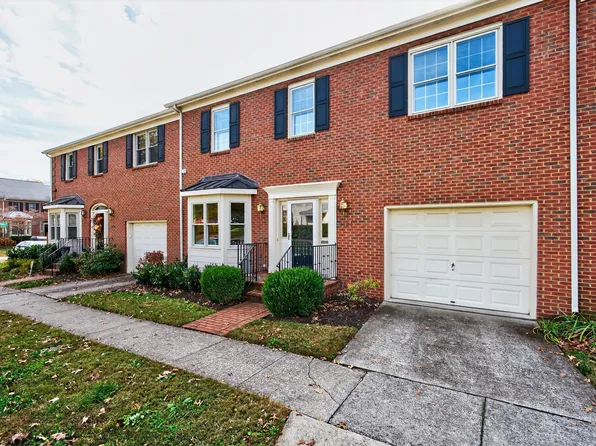 1124 Providence Ln, Lexington, KY 40502