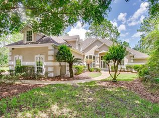 9911 Chelsea Lake Rd, Jacksonville, FL 32256