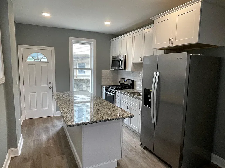 2628 S Carlisle St — Photo 6