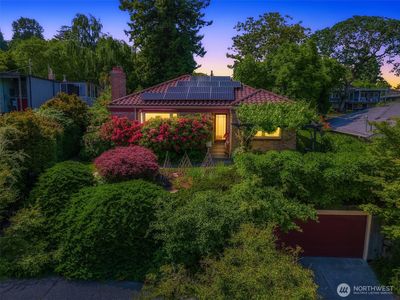 6045 Seward Park Avenue S, Seattle, WA, 98118