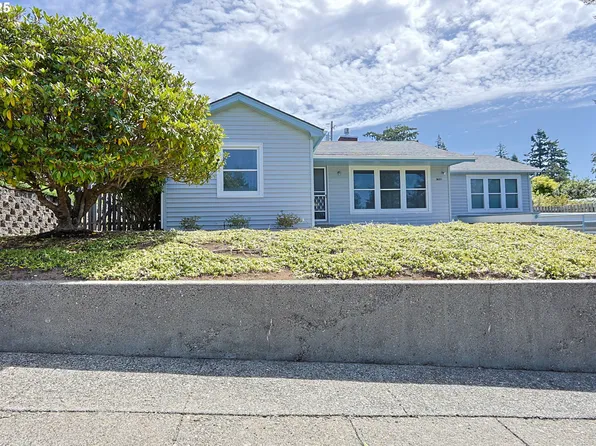 1620 N 16th St, Coos Bay, OR 97420