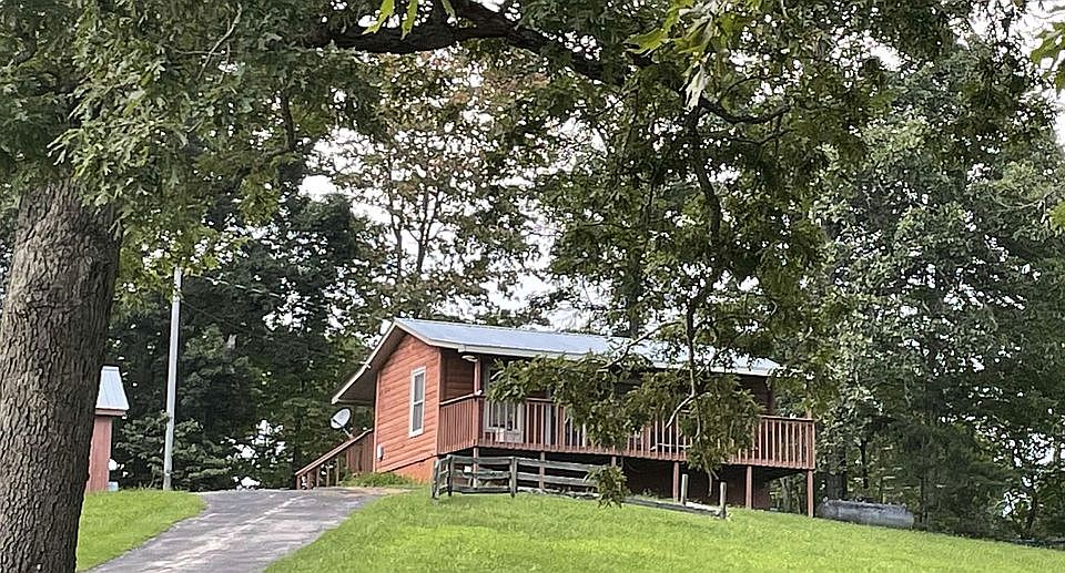 1st image of 1349 Sandy Ridge Rd