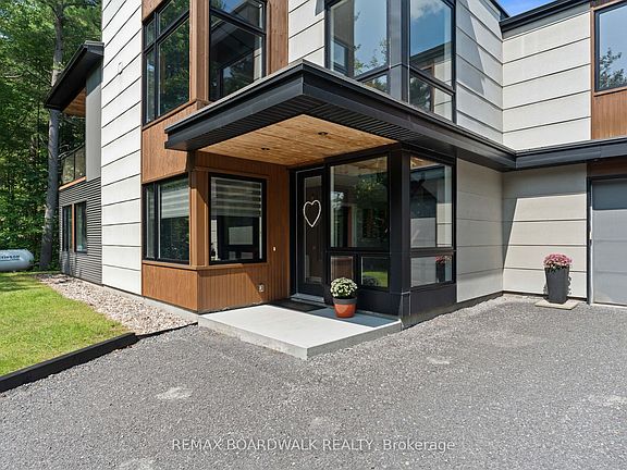 4th image of 108 Edith Margaret Pl