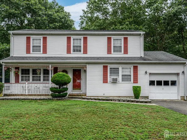 64 1st St, Barnegat, NJ 08005