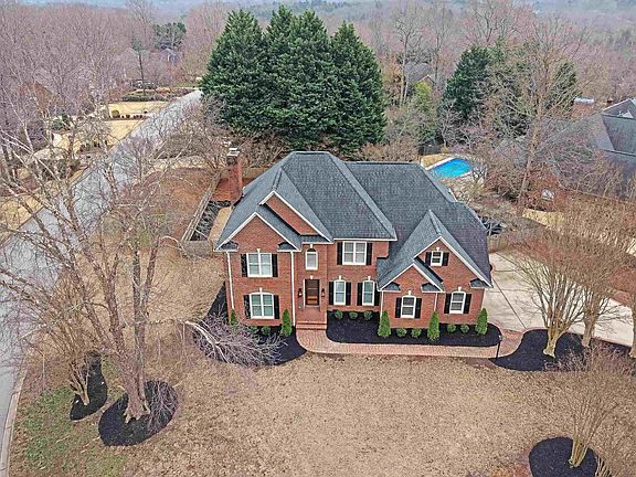 4th image of 409 Beckworth Dr