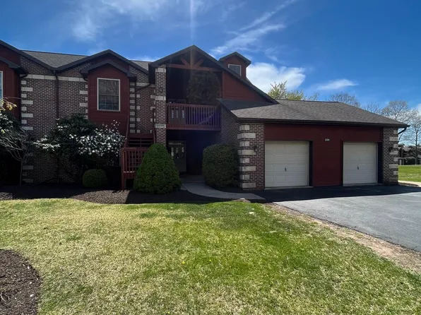 1304 Country Clb Floor 2, Hazleton, PA 18202