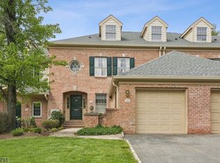 23 Pippins Way, Morristown, NJ 07960