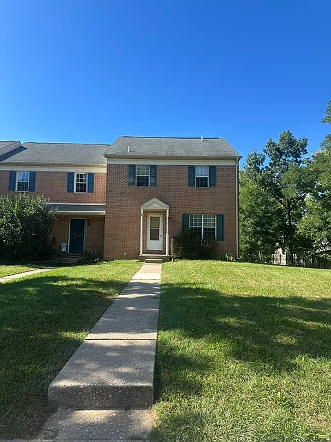 3 bed, 2.5 bath, 1536 sqft, $1,975 — Photo 1