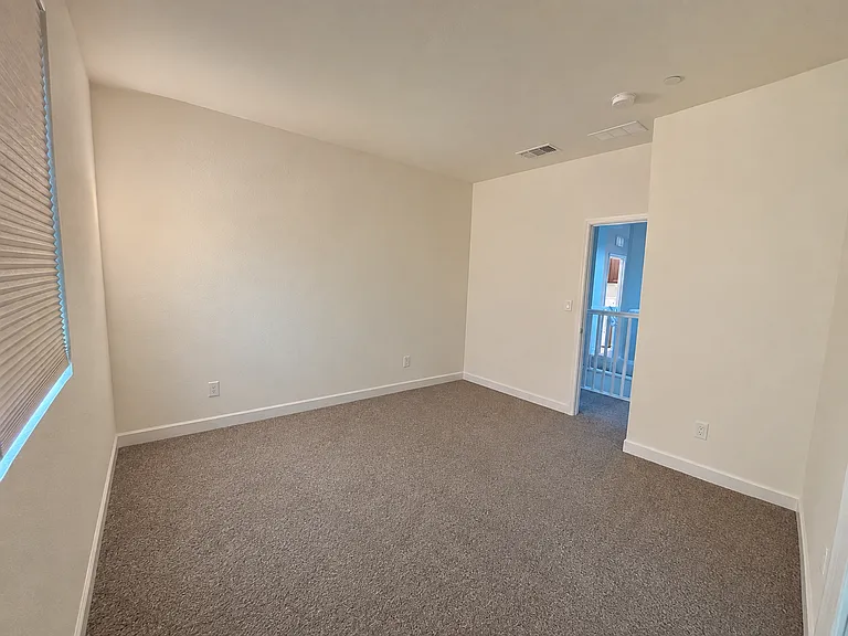 2453 Buzz Aldrin Way — Photo 33