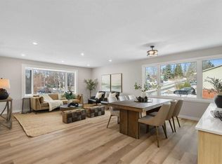 198 W Silver Brook Rd NW, Calgary, AB T3B 3J1