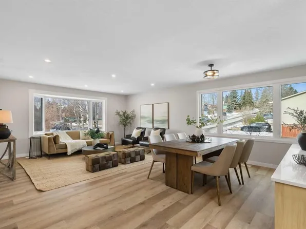 198 W Silver Brook Rd NW, Calgary, AB T3B 3J1