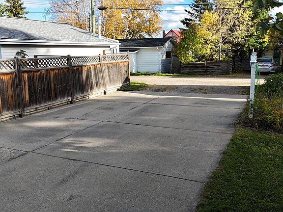 4th image of 4907 7th Ave